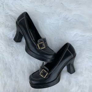 Vintage 2000’s platform loafer heels y2k